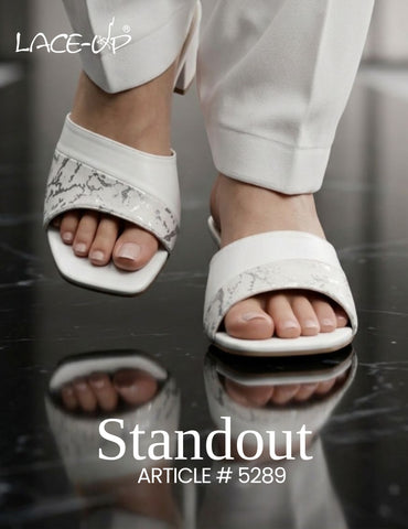 STANDOUT - White